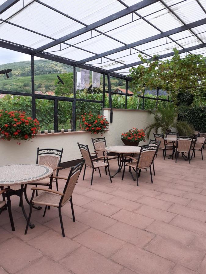 Das Landhotel Weingut Gernert Sankt Martin Exterior foto